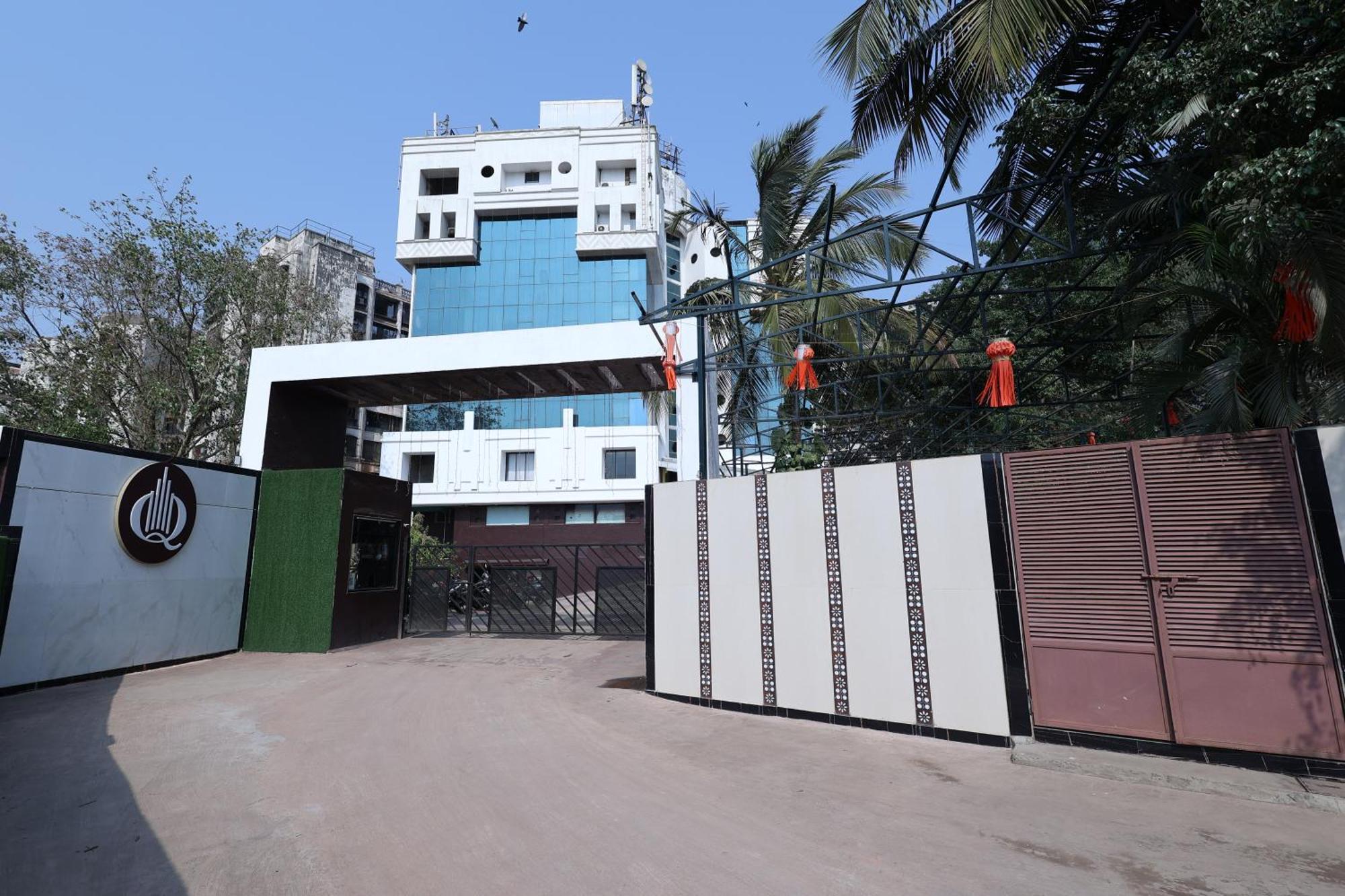 Quaint Suites Hotel & Banquet Mumbai Bagian luar foto